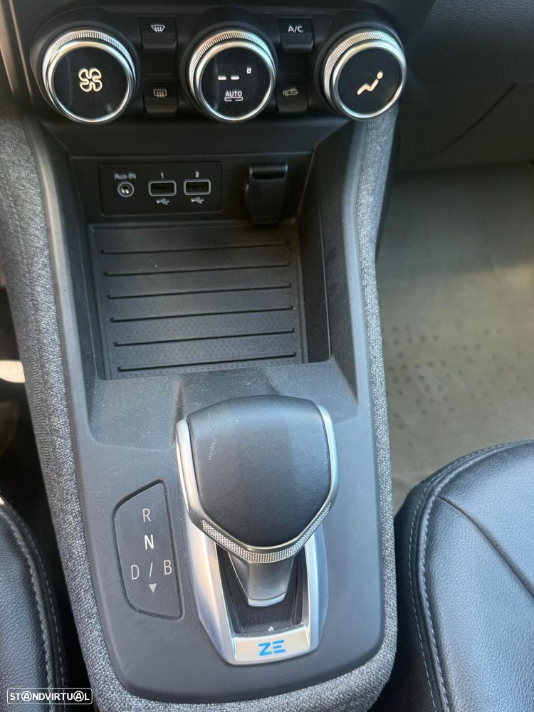 Renault Zoe - 30