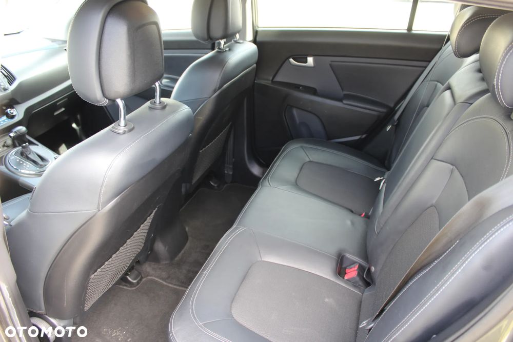 Kia Sportage 2.0 CVVT 2WD Automatik Spirit - 9