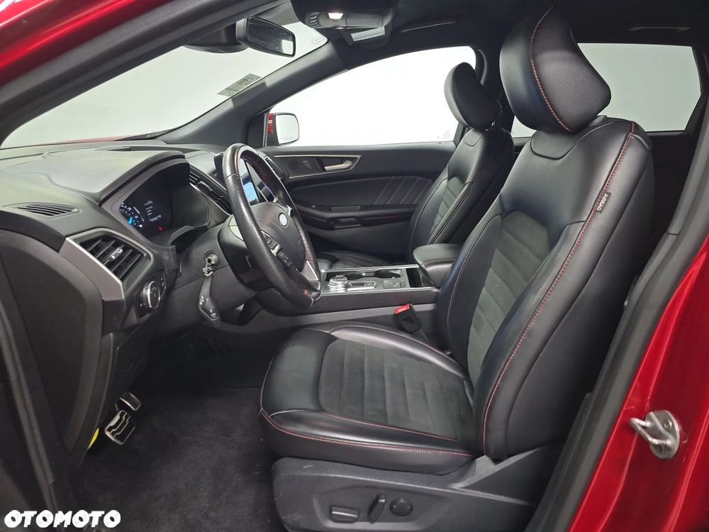 Ford Edge - 8
