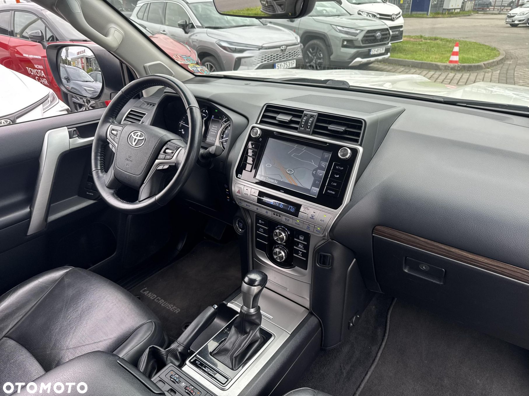 Toyota Land Cruiser LC 2.8 D-4D Invincible - 26