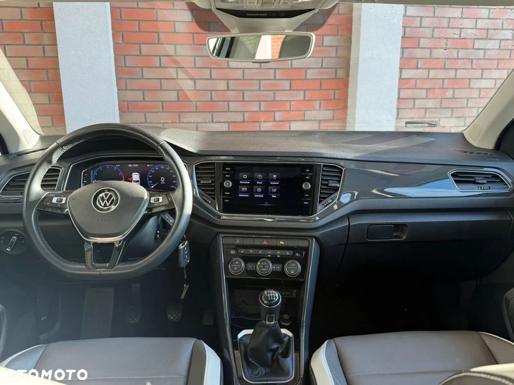 Volkswagen T-Roc 1.5 TSI GPF ACT Premium - 15