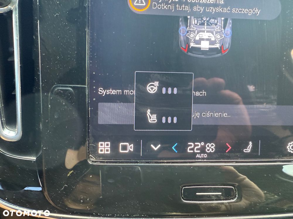 Volvo XC 40 B3 Plus Dark - 37