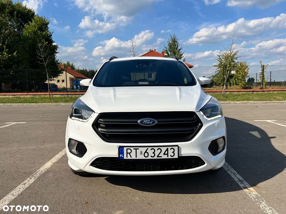 Ford Kuga 2.0 TDCi 2x4 ST-Line - 3