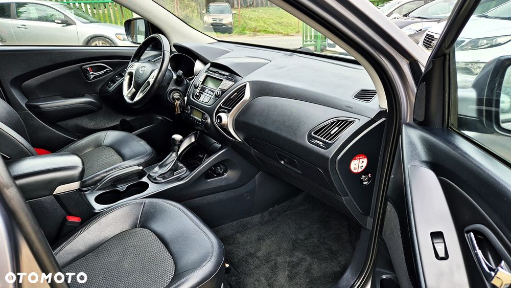 Hyundai ix35 2.0 Premium 2WD - 38