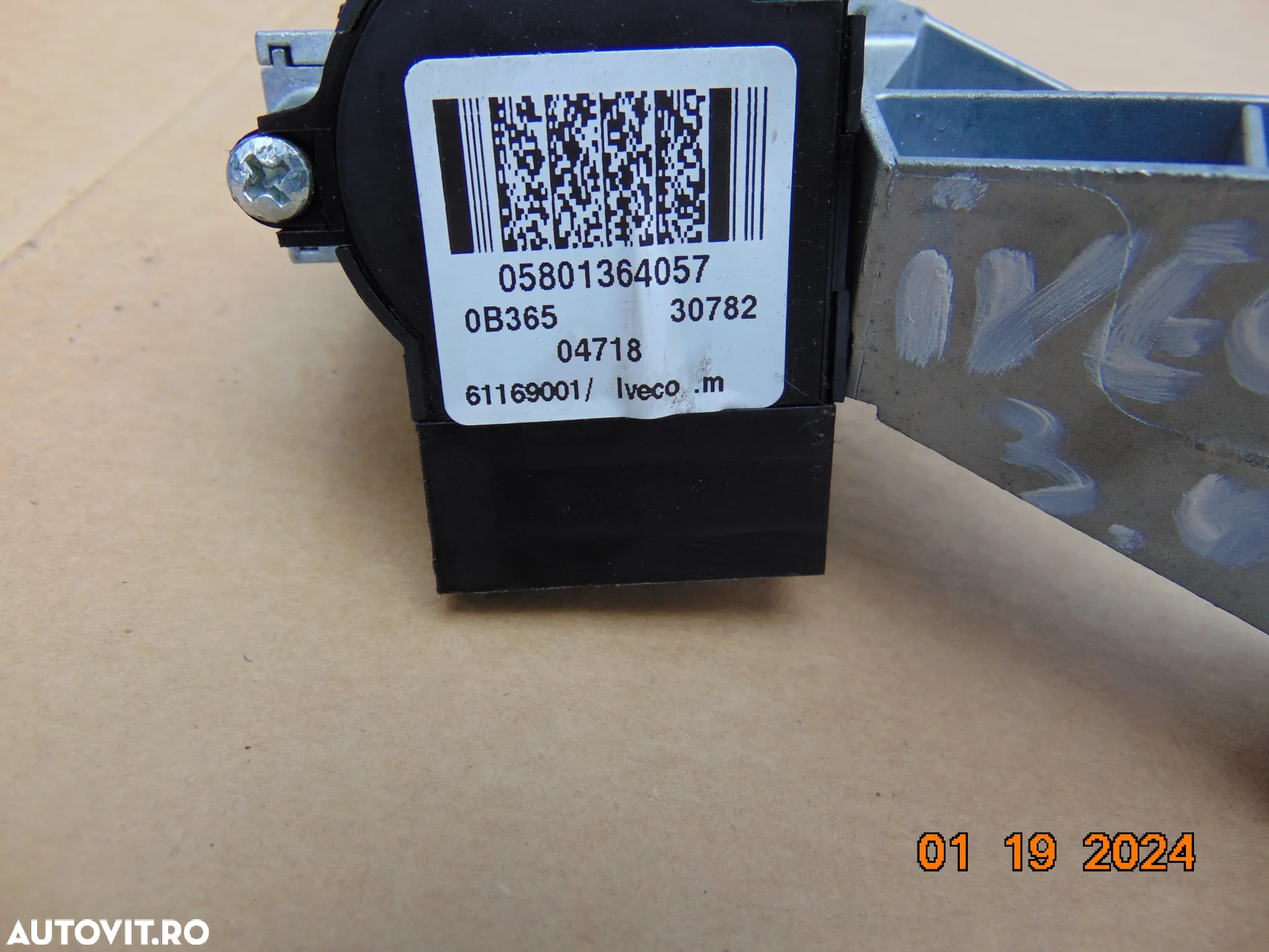 Contact cu cheie Iveco Daily 2014-2022 dezmembrez iveco daily 2.3 euro 6 - 5