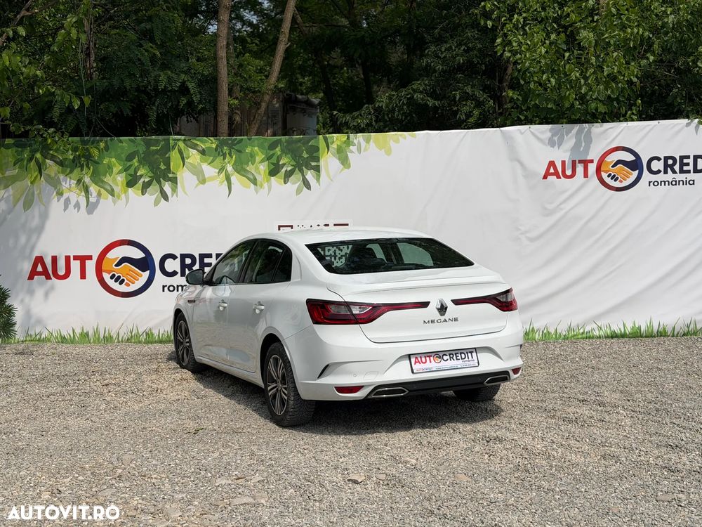 Renault Megane TCE 140 GPF Zen - 7