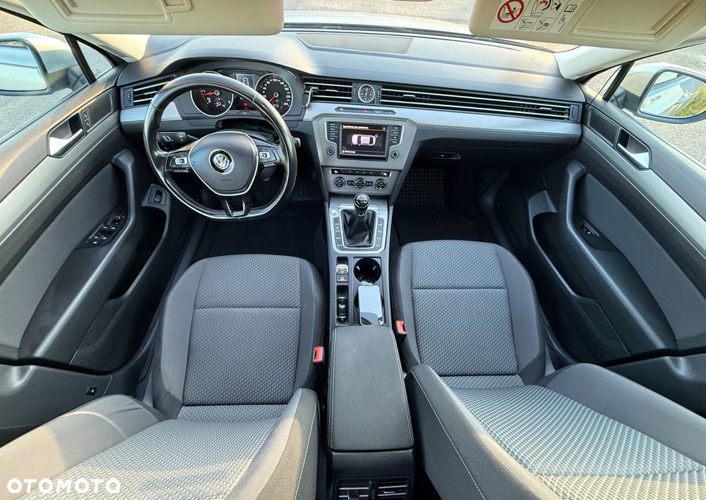 Volkswagen Passat 2.0 TDI BMT Comfortline - 9
