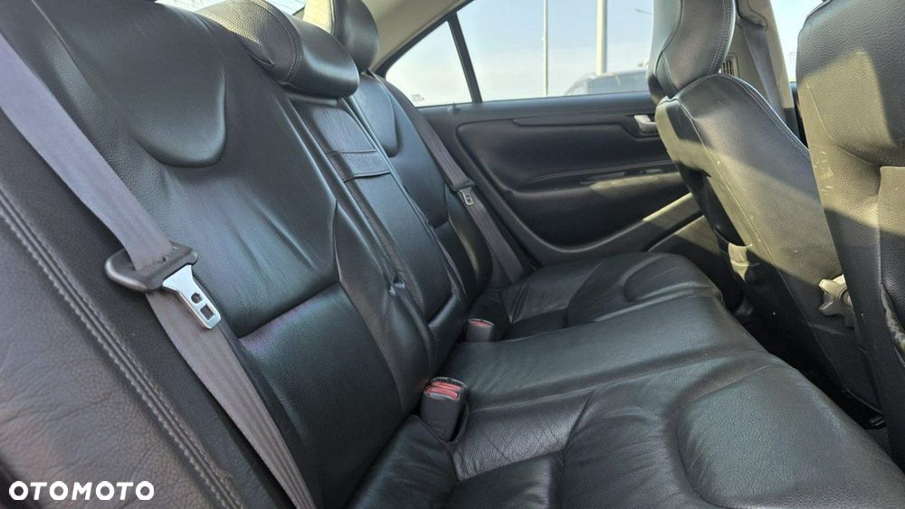 Volvo S60 - 17