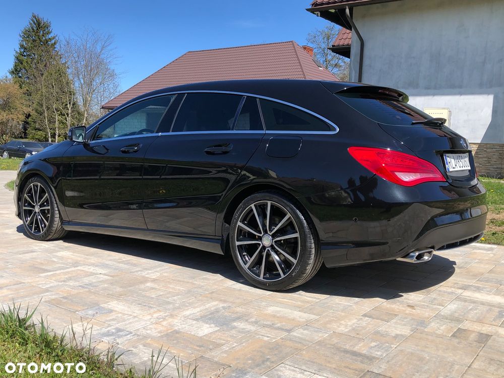 Mercedes-Benz CLA 180 7G-DCT UrbanStyle Edition - 6