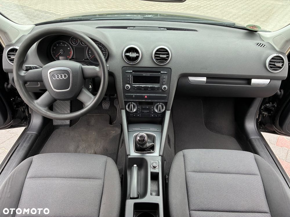 Audi A3 Sportback - 15
