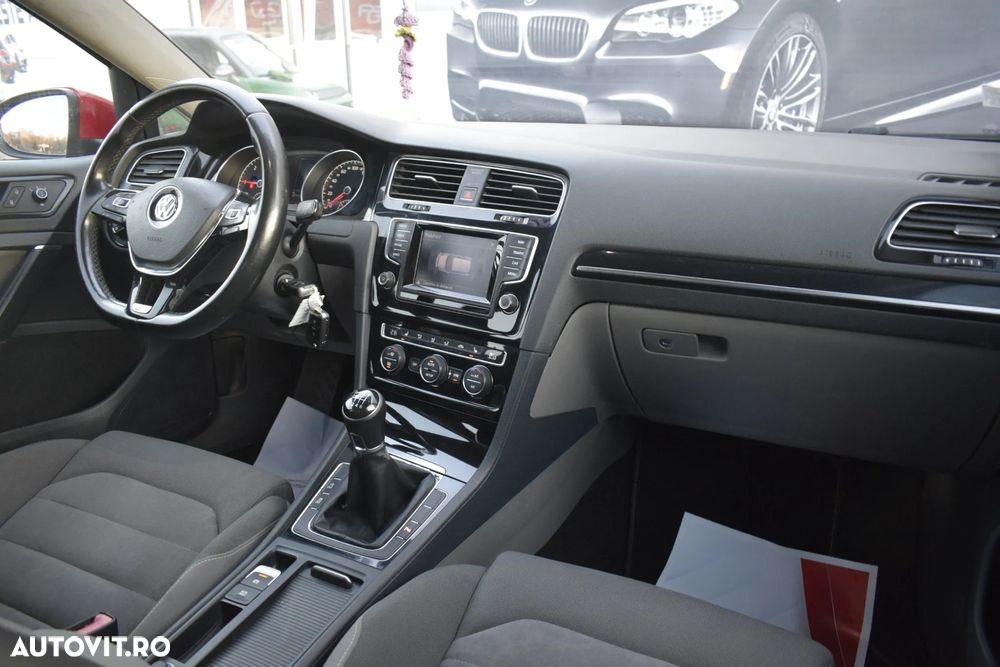 Volkswagen Golf 2.0 TDI 4Motion BlueMotion Technology Edition - 8