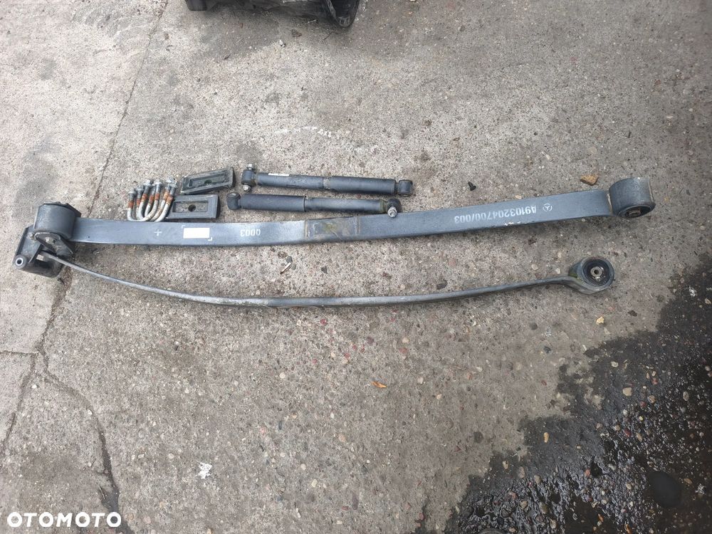 Pióra Resory resor Mercedes-Benz Sprinter w910 a9103204700  a9103263800 - 1