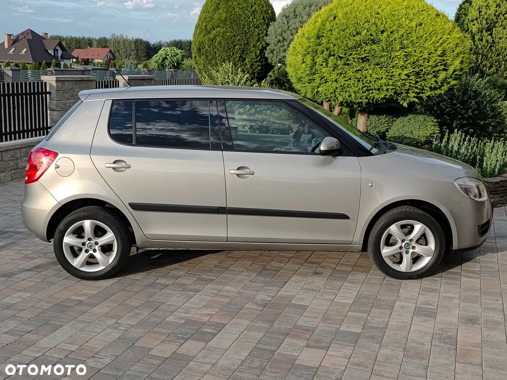 Skoda Fabia 1.4 16V STYLE Edition - 5