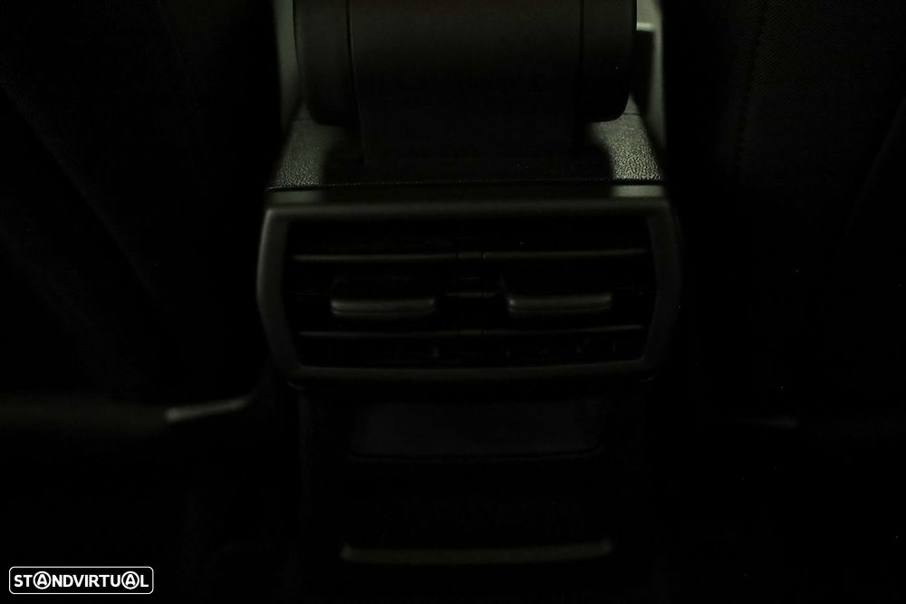 Audi A3 Sportback 30 TFSI Advanced S tronic - 23