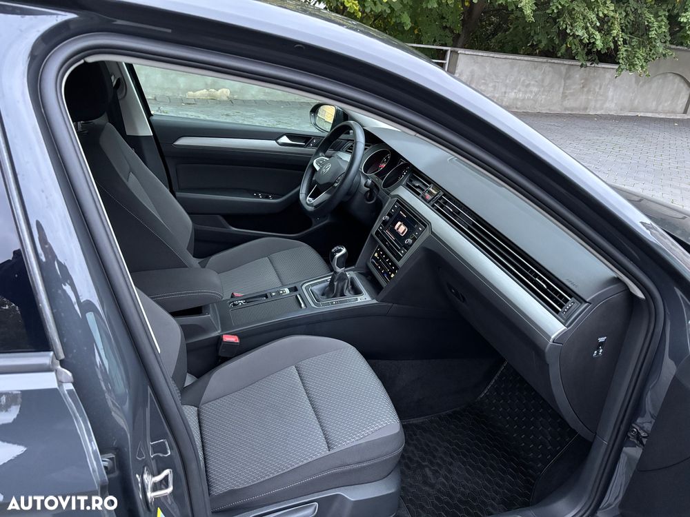 Volkswagen Passat 1.5 TSI ACT Advance - 15