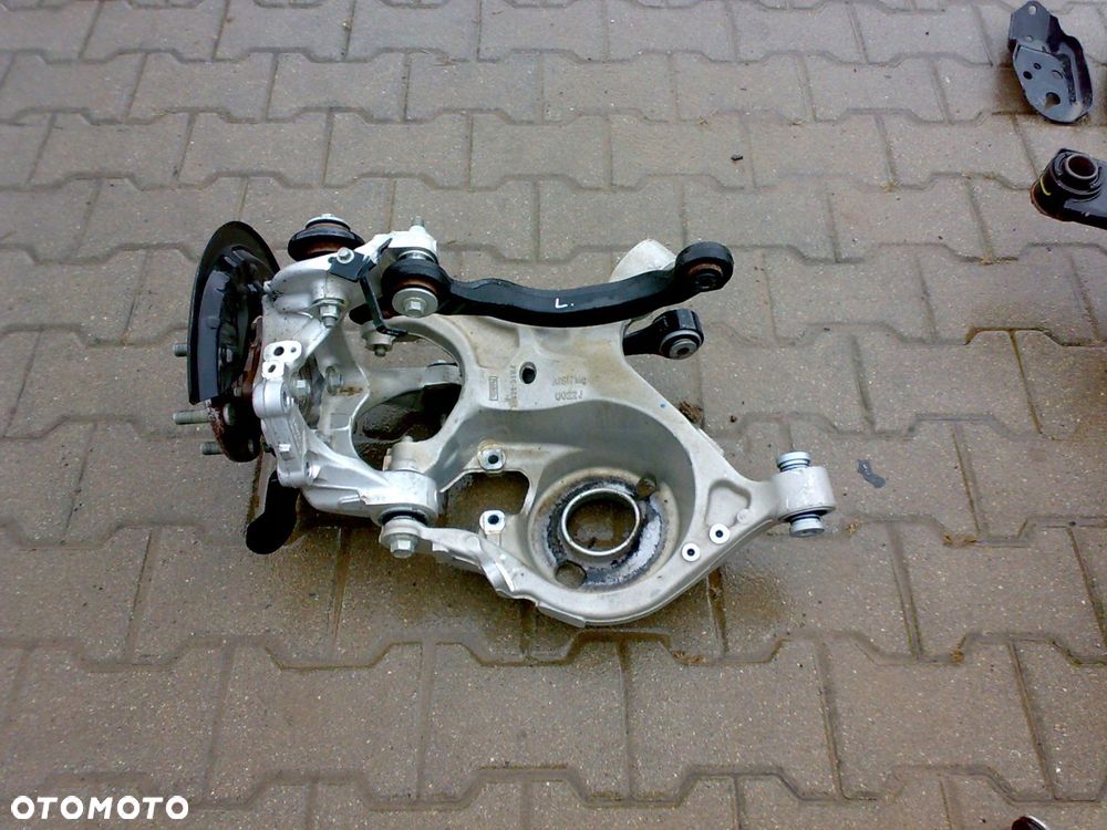 ford mustang vii mk7 s650 2024 - drążek stabilizatora tylny tył łącznik - 3