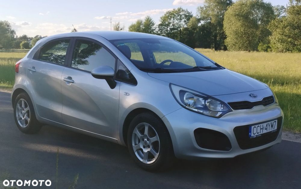 Kia Rio 1.2 Edition 7 - 10