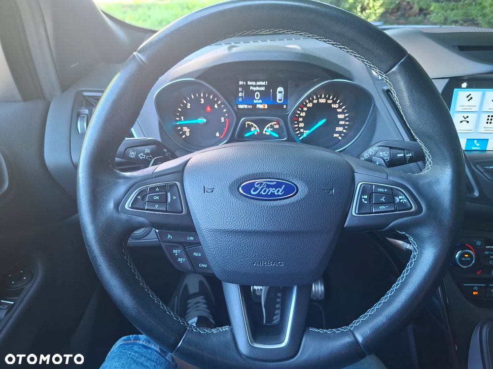 Ford Kuga 2.0 TDCi 4x4 ST-Line - 24