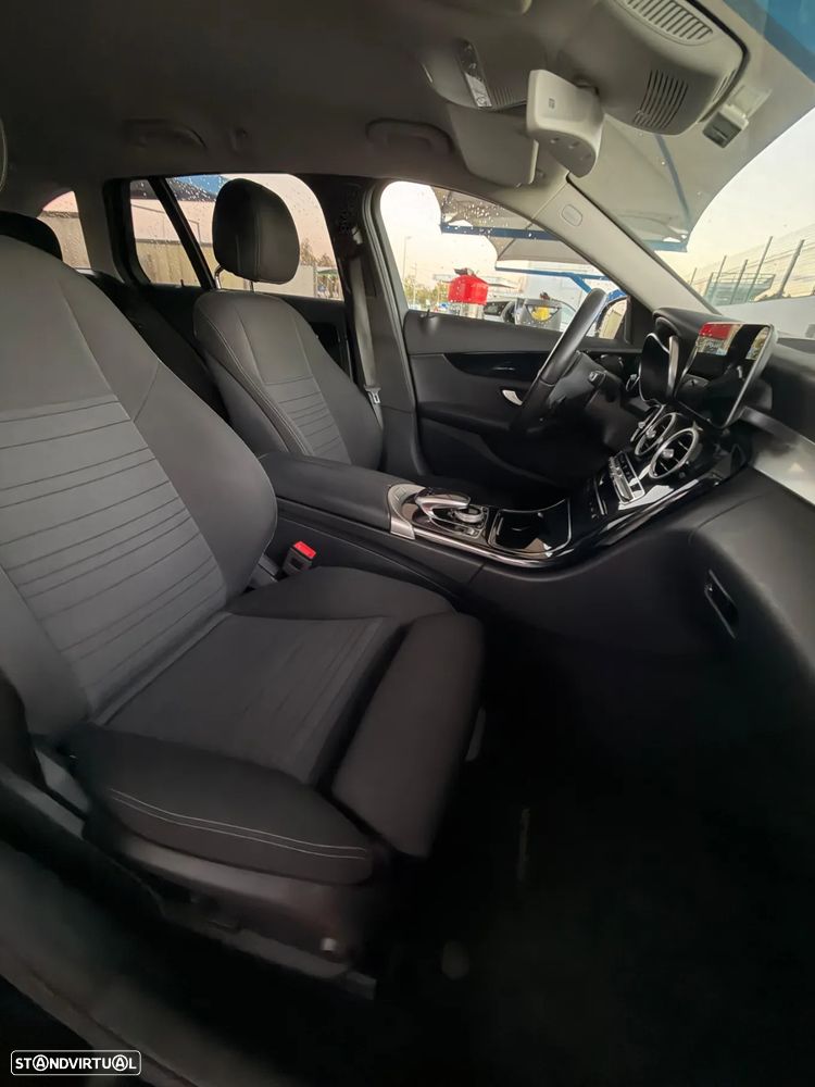 Mercedes-Benz C 300 de T 9G-TRONIC - 12