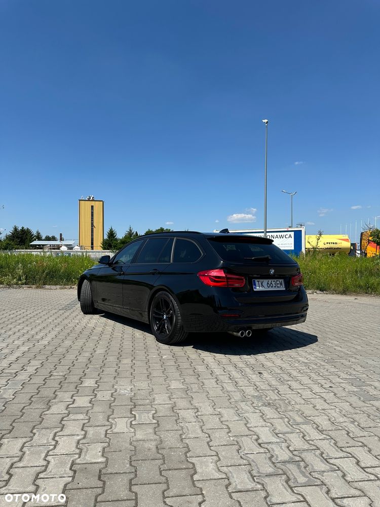 BMW Seria 3 320d - 5