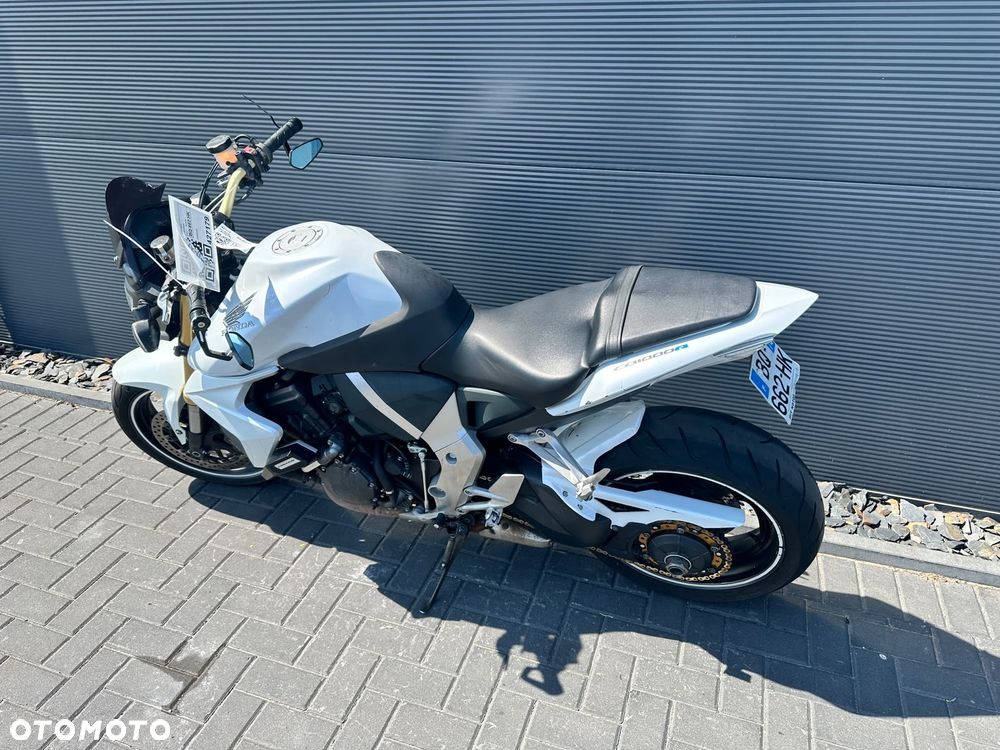 Honda CB - 3