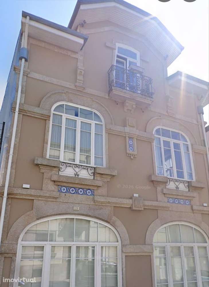 Loft elegante, moderno e cheio de carisma no Porto - Grande imagem: 2/4