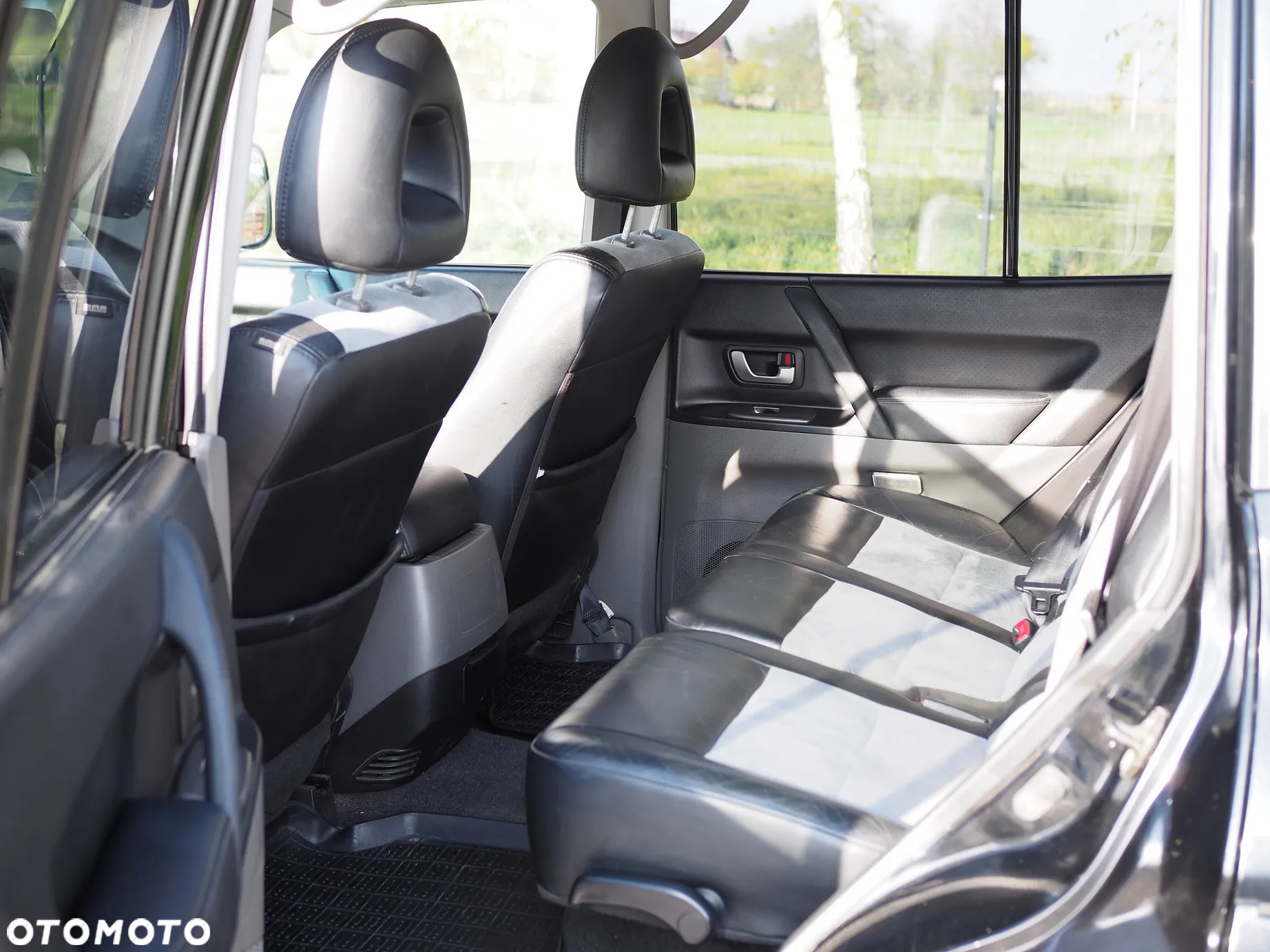 Mitsubishi Pajero 3.2 DID - 7