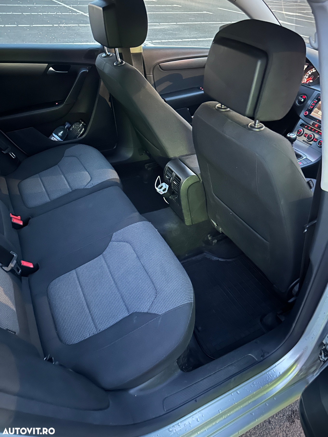 Volkswagen Passat Variant 1.6 TDI Comfortline - 9
