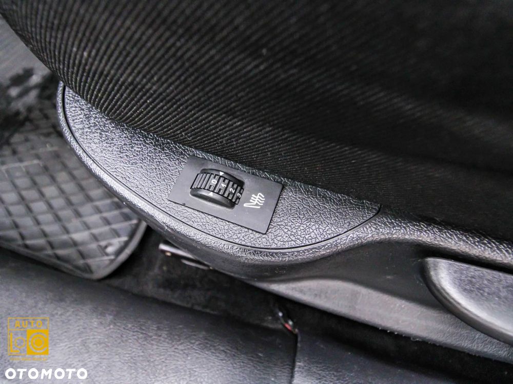 Peugeot 207 110 HDi FAP (Blue Lion) Premium - 30