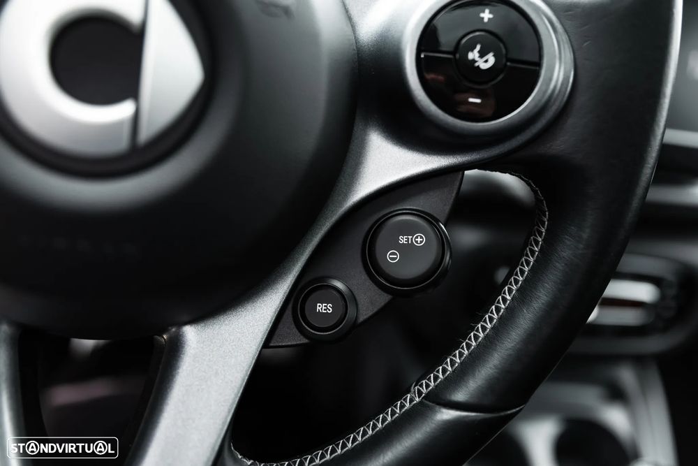 Smart ForFour 0.9 Brabus Xclusive - 23