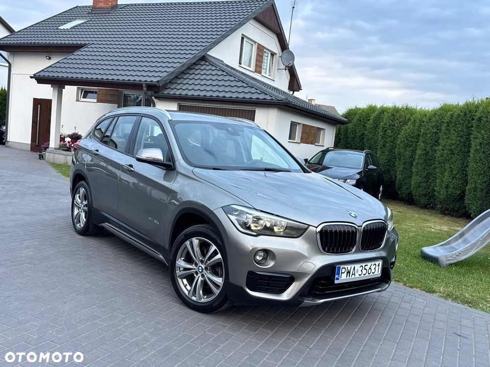 BMW X1 xDrive18d Sport Line - 4