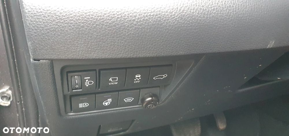 Toyota Yaris Cross - 12