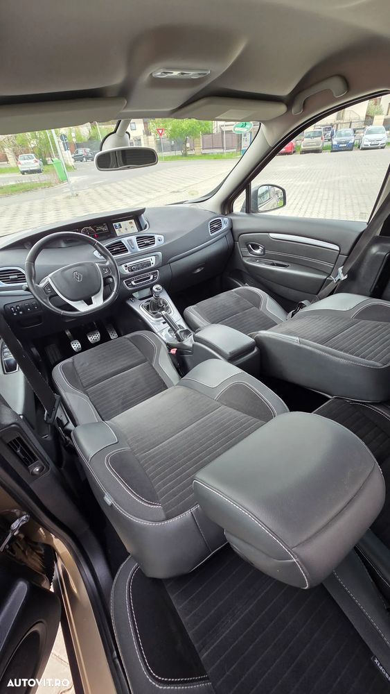 Renault Scenic - 8