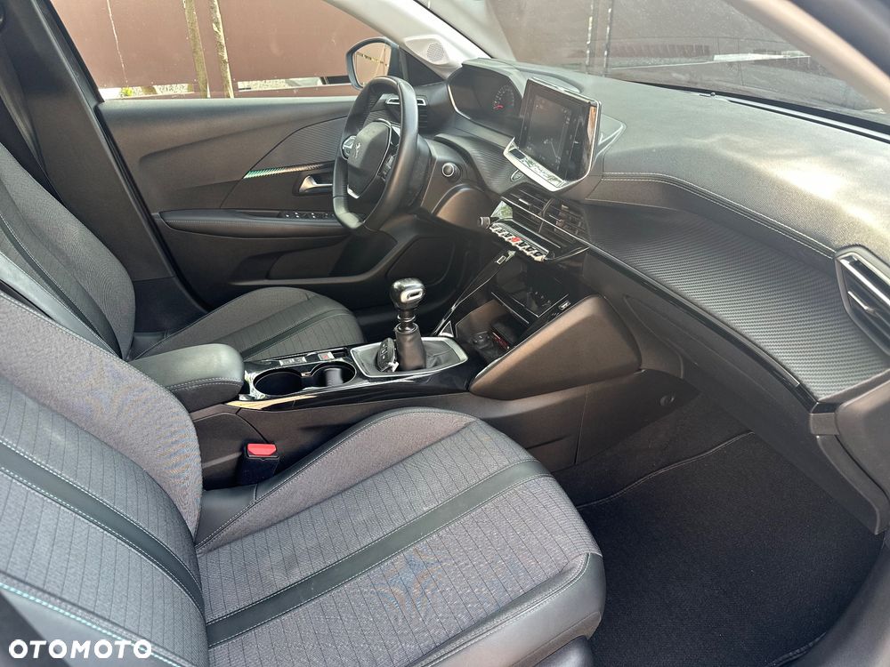 Peugeot 208 1.2 PureTech Allure S&S - 8