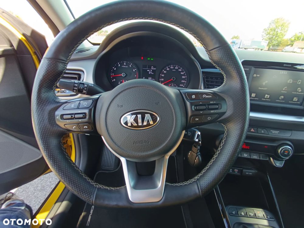 Kia Stonic 1.4 L - 9