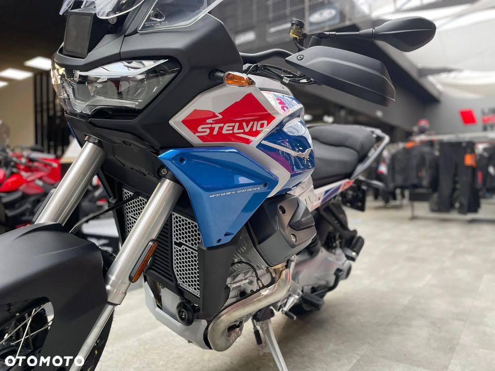 Moto Guzzi Stelvio - 14