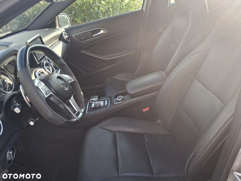 Mercedes-Benz Klasa A 45 AMG 4Matic AMG Speedshift 7G-DCT Edition 1 - 5