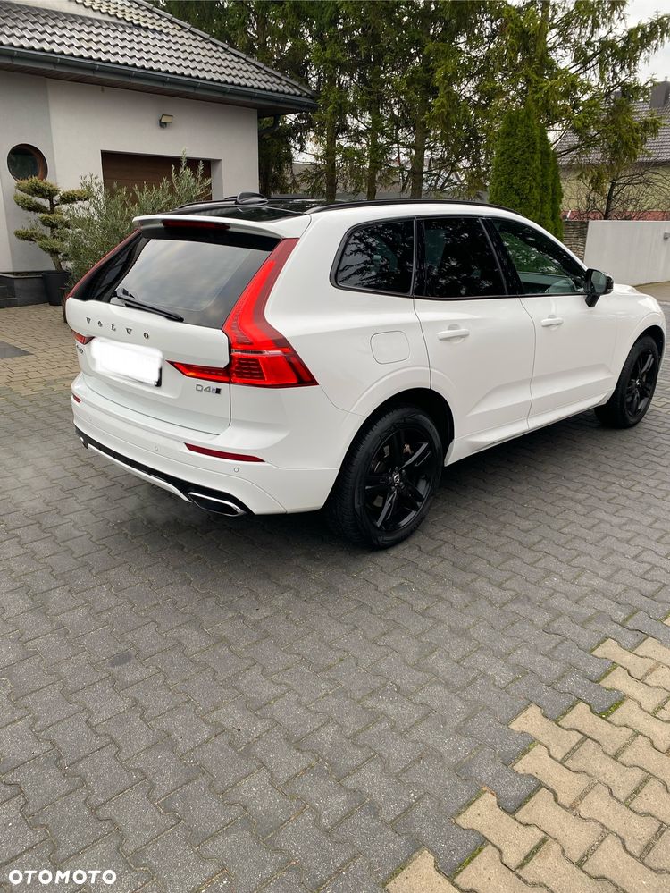 Volvo XC 60 D4 R-Design - 4