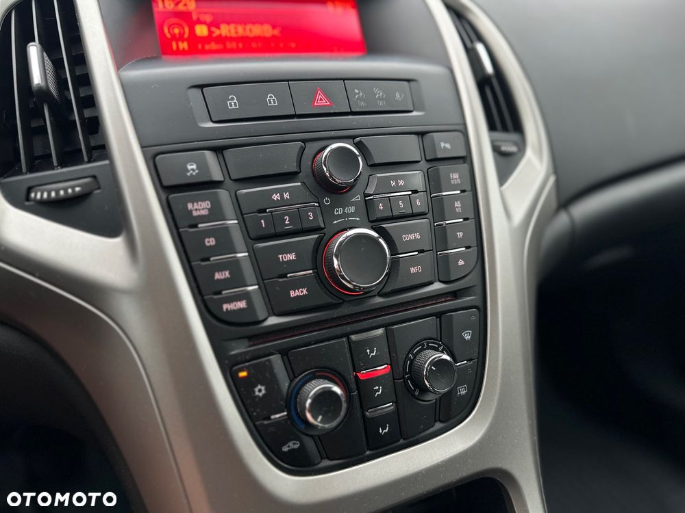Opel Astra - 17