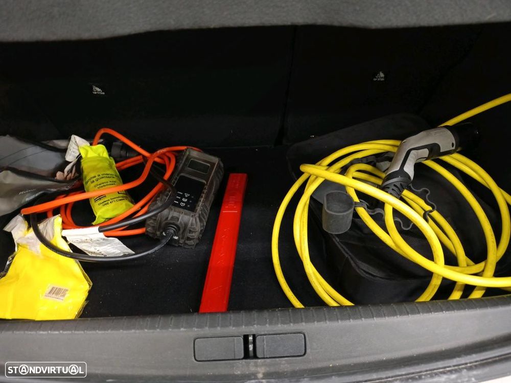 Peugeot e-208 50 kWh Allure - 11