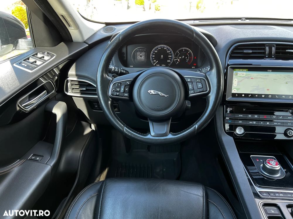 Jaguar F-Pace 3.0 AWD First Edition - 35