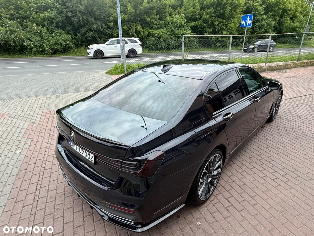 BMW Seria 7 - 9