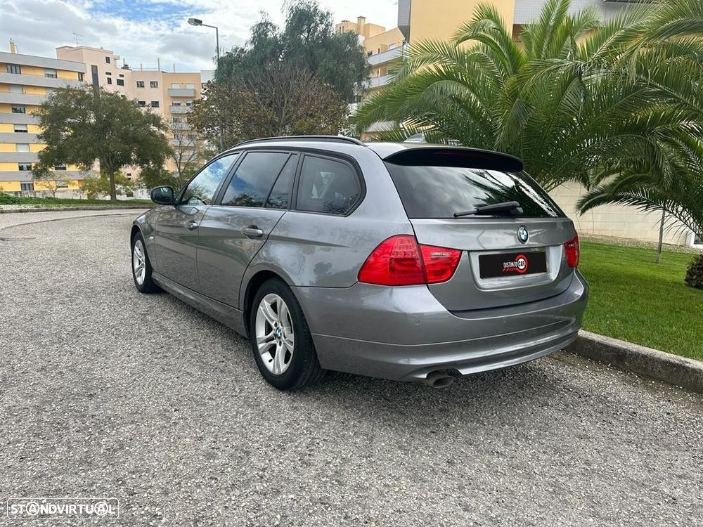 BMW 318 d Touring Line Sport - 3