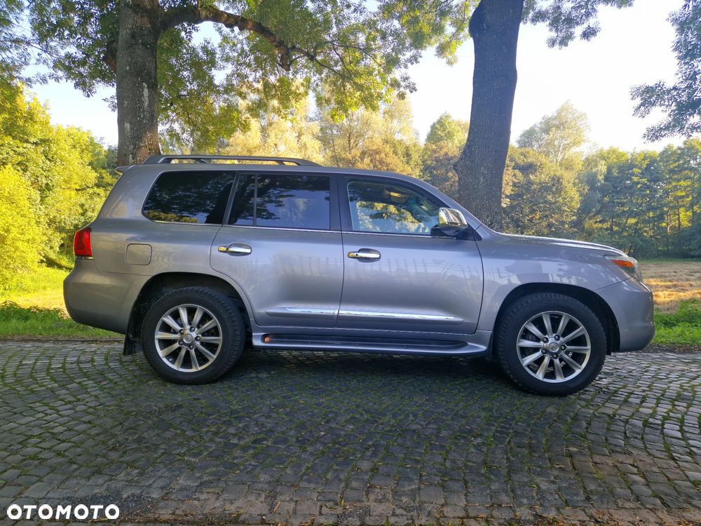 Lexus LX 570 - 6
