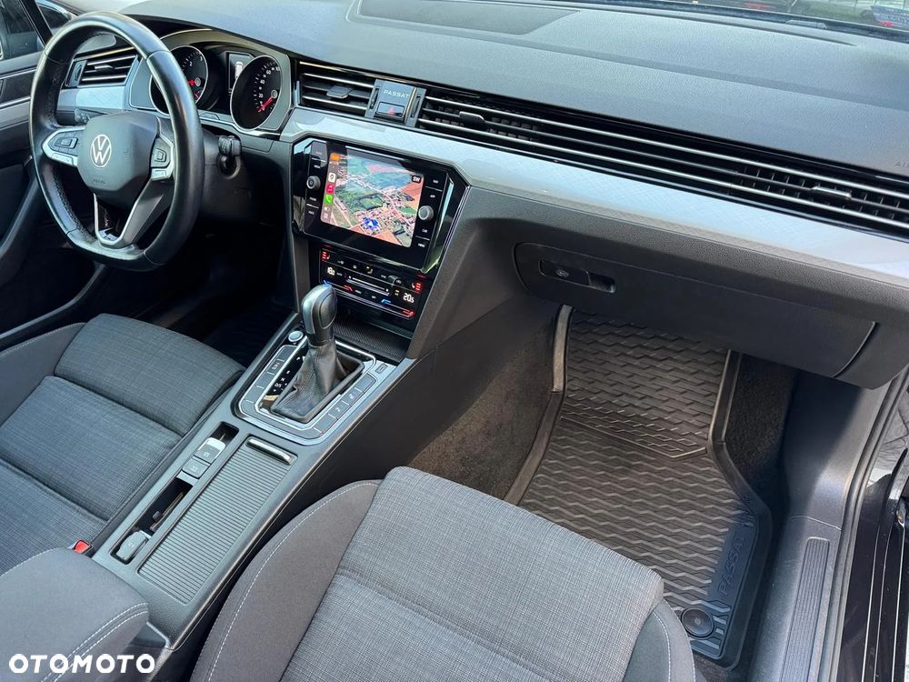 Volkswagen Passat 2.0 TDI EVO Business DSG - 17