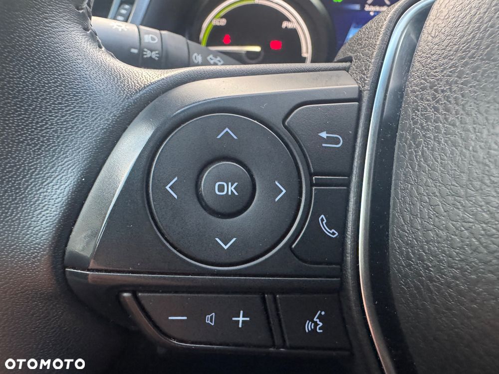 Toyota Camry 2.5 Hybrid Comfort CVT - 18