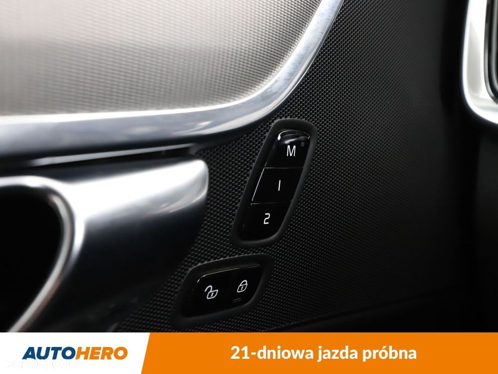 Volvo S90 D5 AWD Inscription - 34