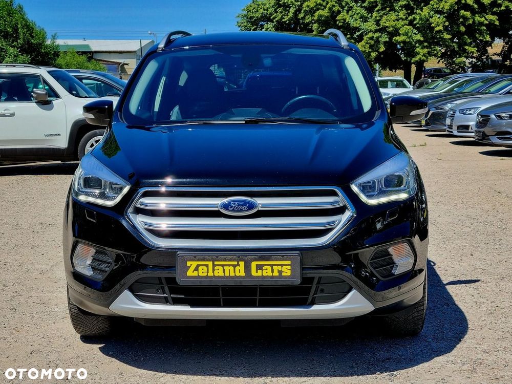 Ford Kuga 1.5 EcoBoost 2x4 Titanium - 2