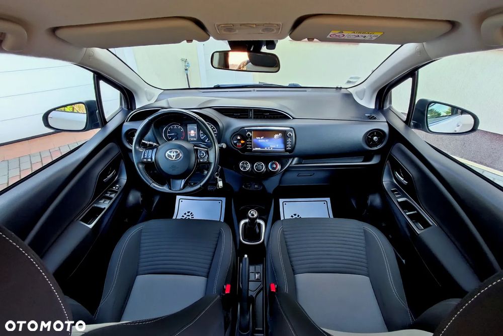 Toyota Yaris 1.0 Premium - 7