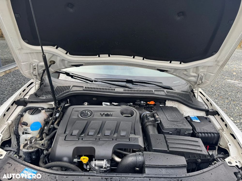Skoda Superb 2.0 TDI Green tec 4x4 DSG Elegance - 9